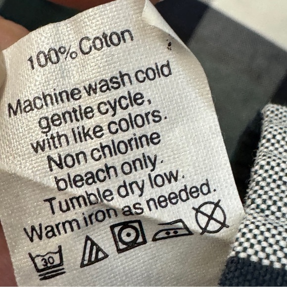 J.Crew Men’s M Green Gray Black Plaid Oxford Button Down Shirt - Picture 5 of 6